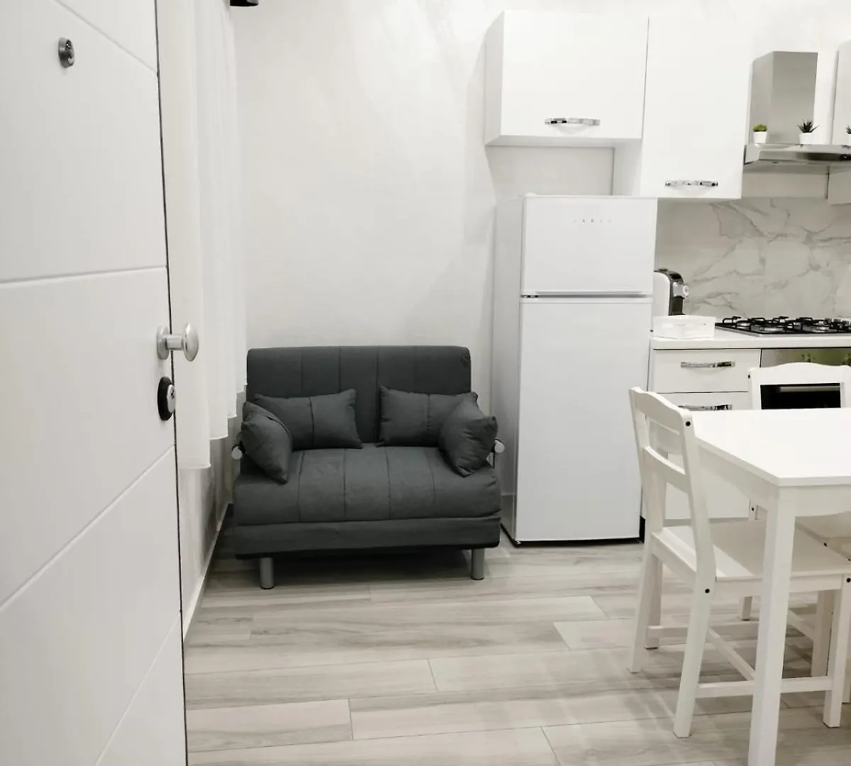 Apartment Le Roche Noir Appartamento 11 Catania