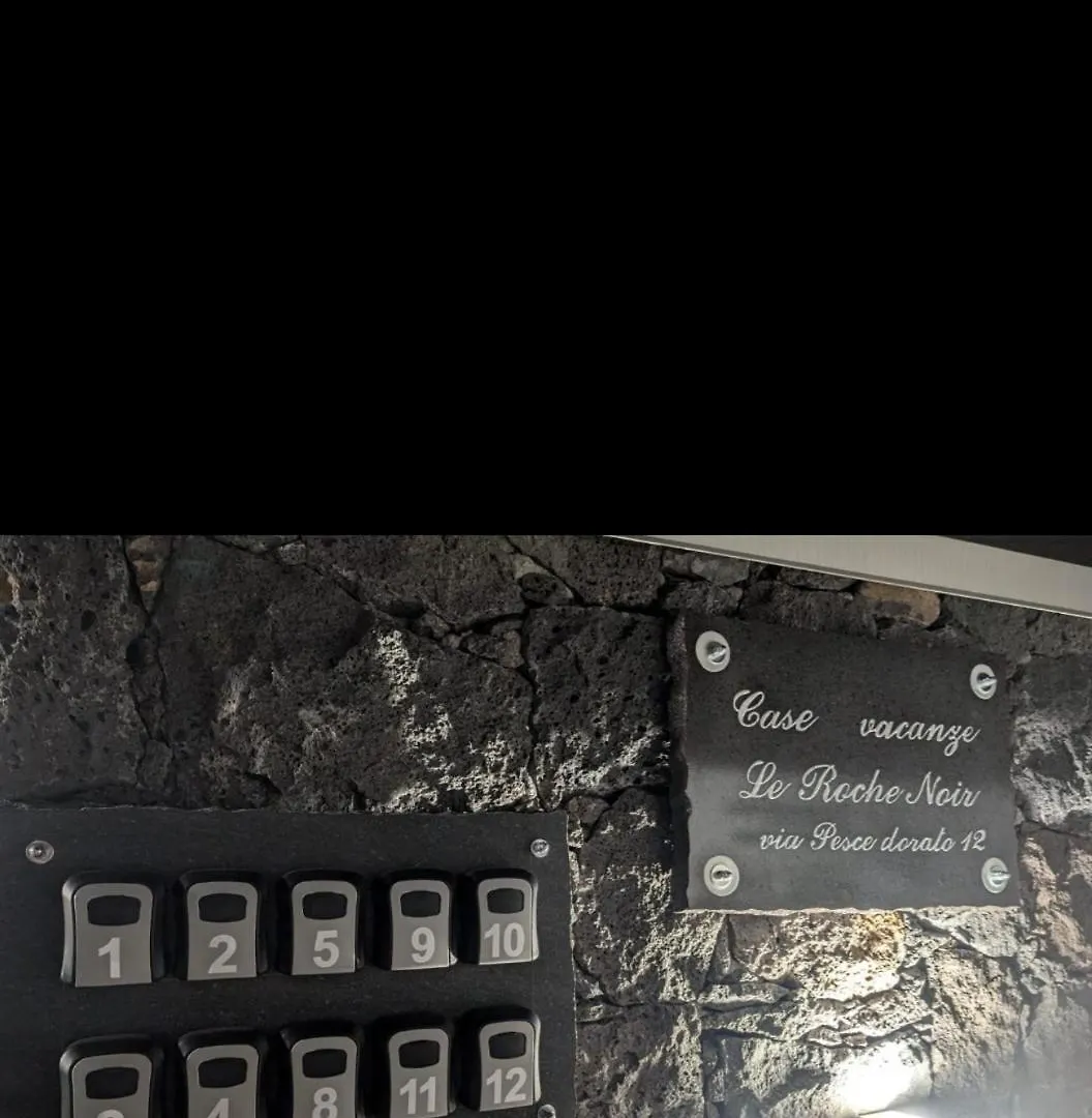 Le Roche Noir Appartamento 11 Catania Apartment